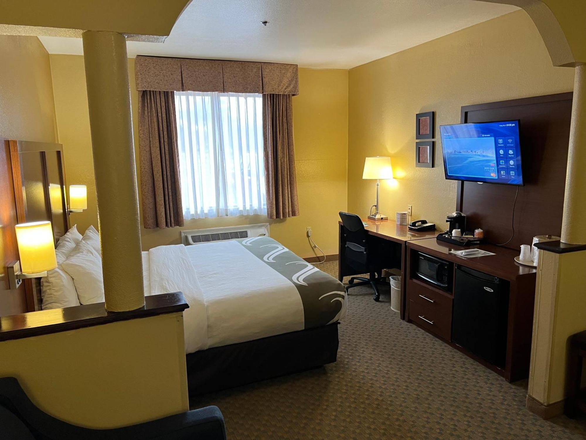Quality Suites Midland North Loop 250 Eksteriør billede